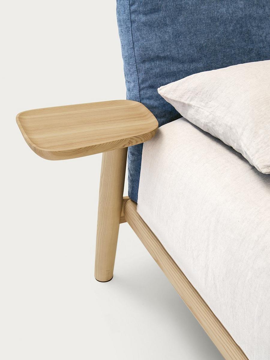 DIONISIO Solid wood bed with integrated nightstands