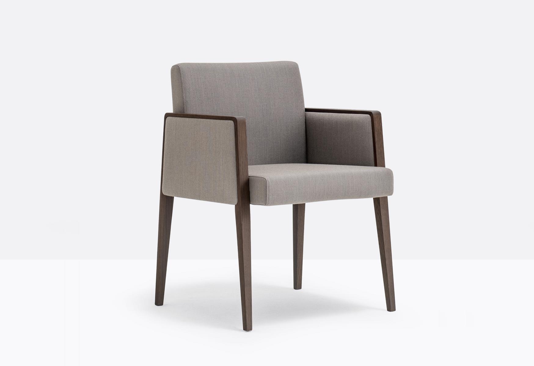 JIL 525 Easy chair with armrests