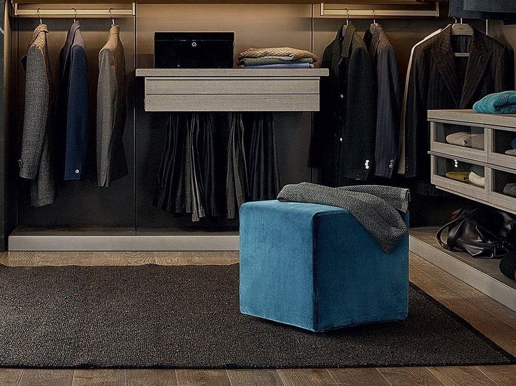 PLAY Upholstered fabric pouf