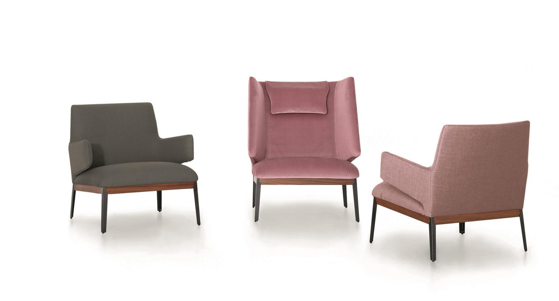 HUG HIGH Wing high-back leather armchair