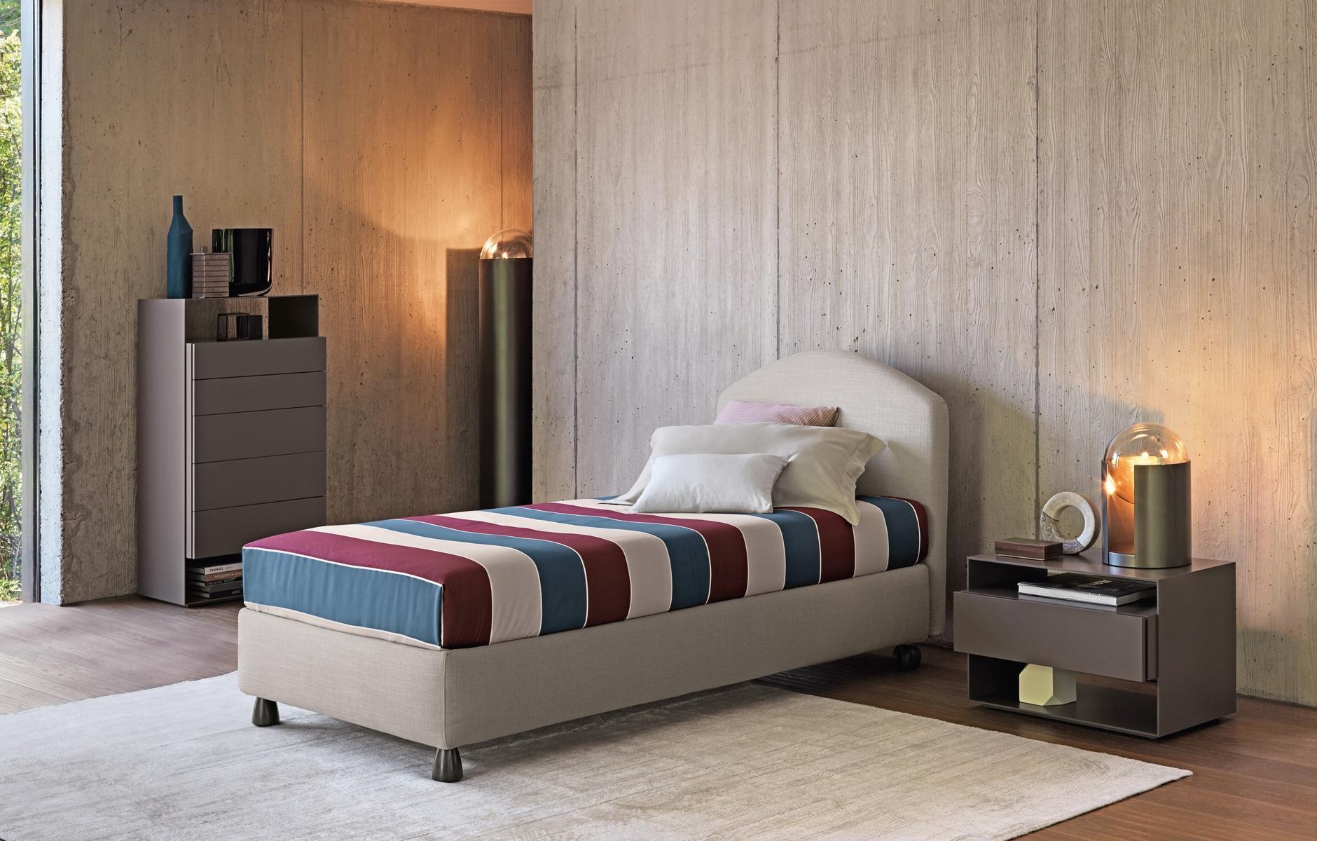 MAGNOLIA Single bed with upholstered headboard