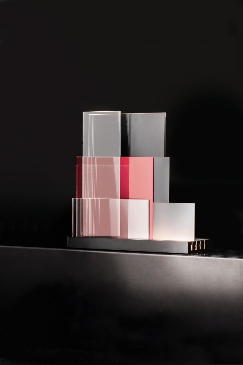 ON LINES LED methacrylate table lamp