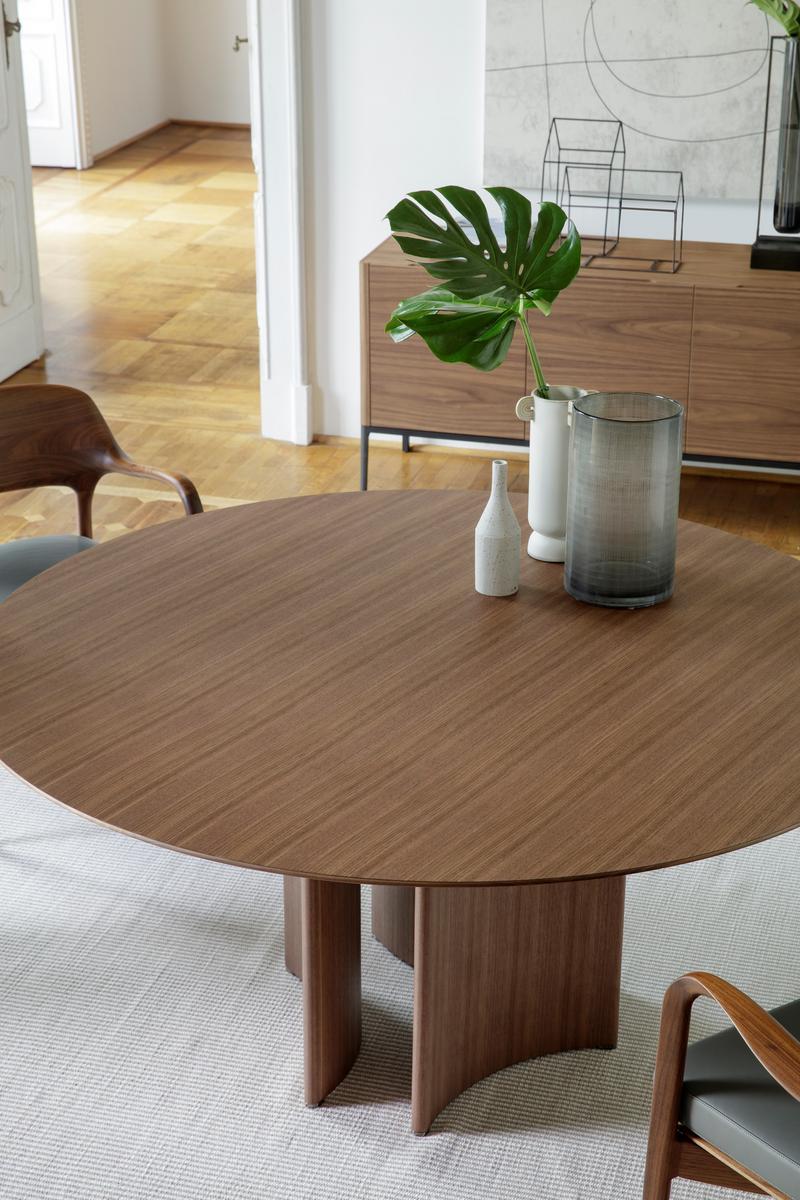 ALAN Round table in canaletta walnut