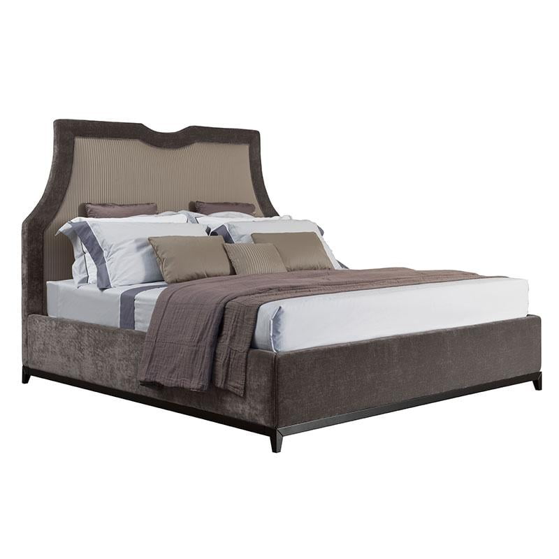 JOLO Lacquered bed with high headboard