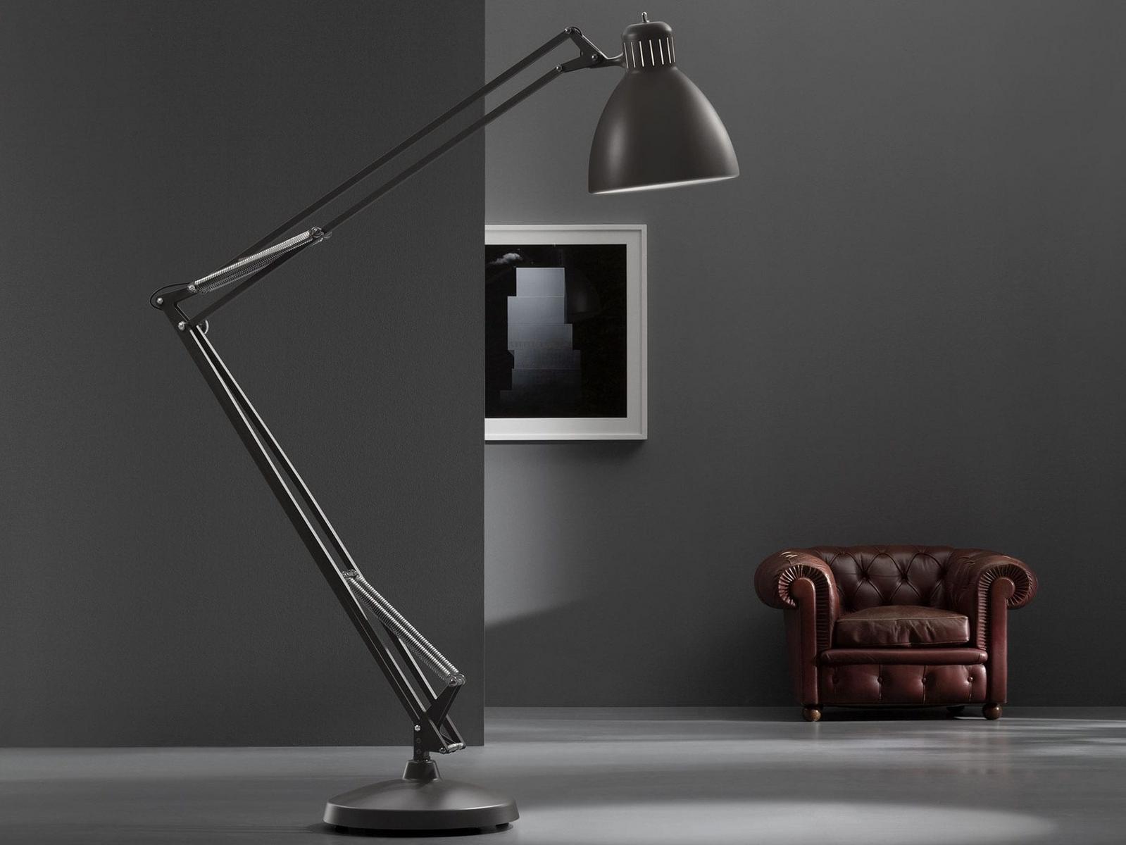 JJ BIG LED adjustable aluminium floor lamp