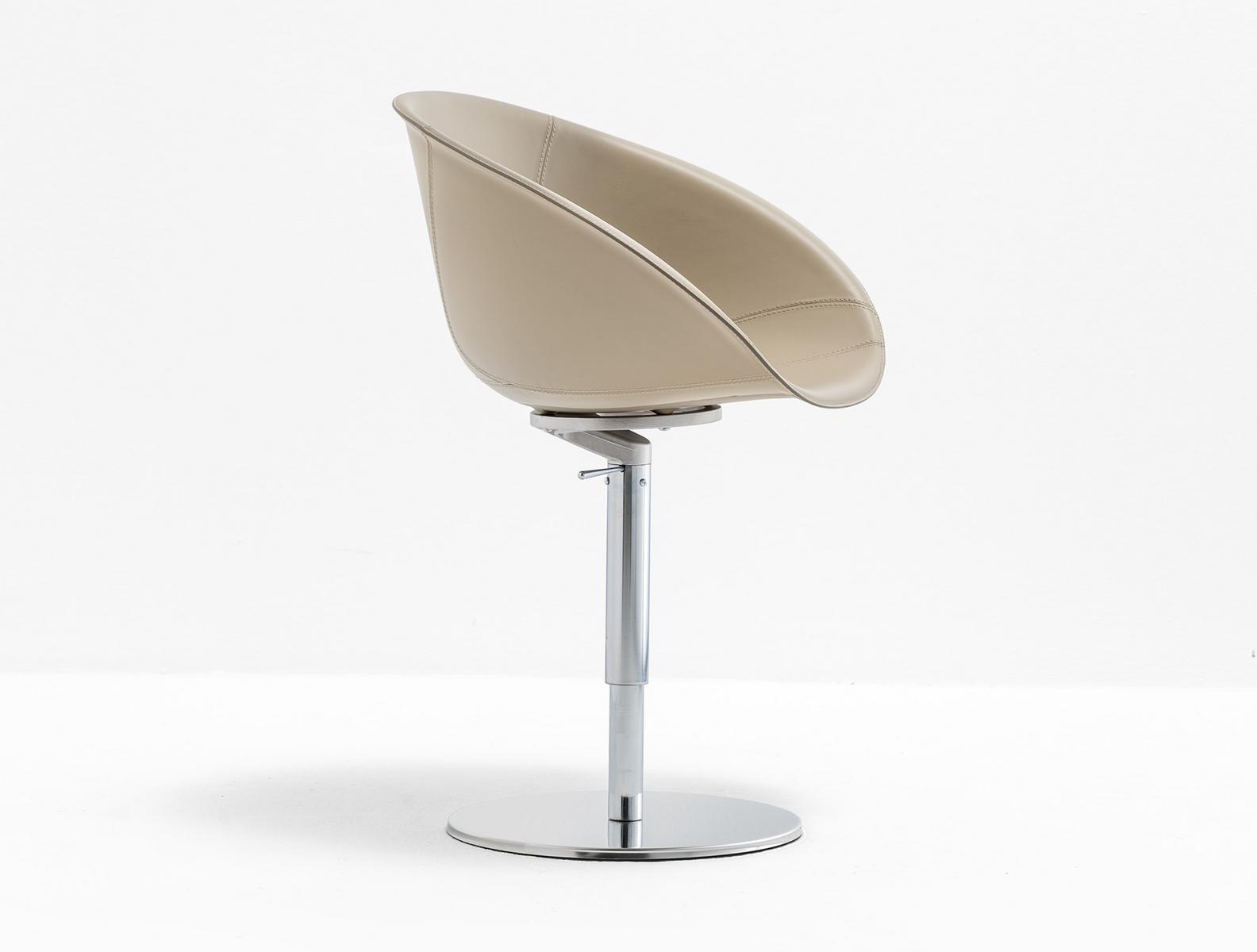 GLISS 940/F Tanned leather chair