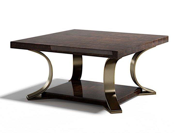 MUST SERVICE Square wooden coffee table