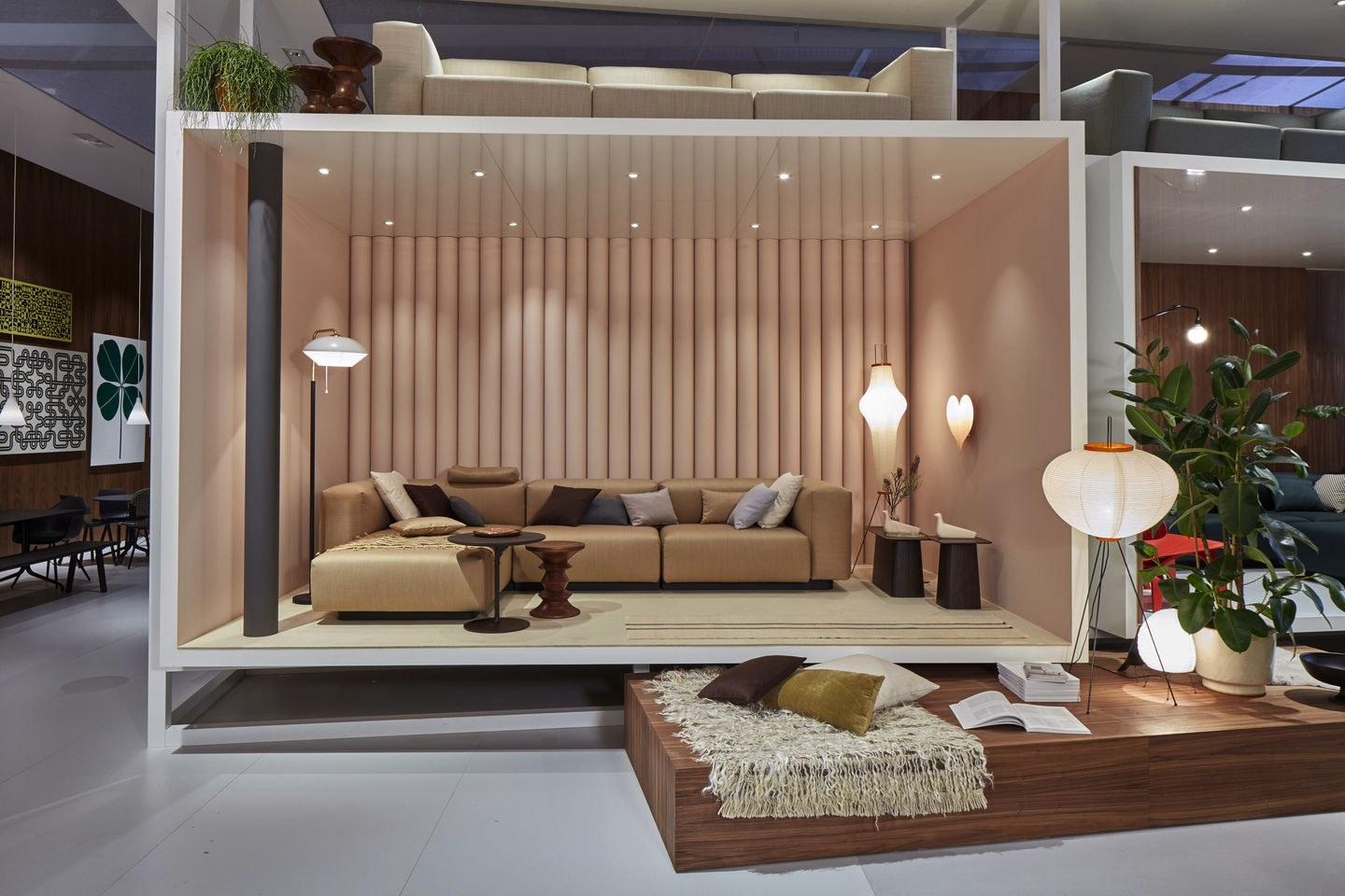 AKARI 14A Japanese paper floor lamp