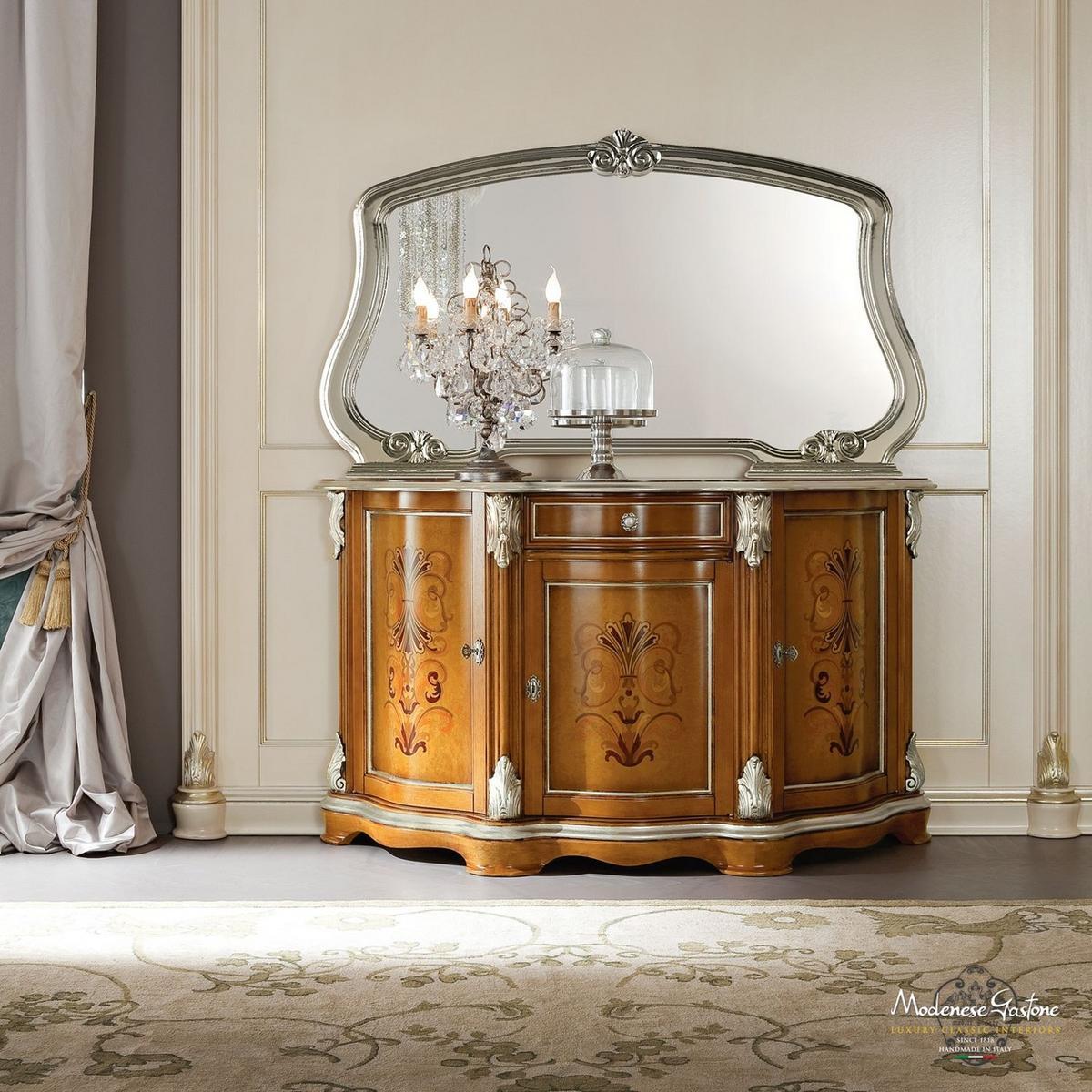 13107 Wooden sideboard with doors