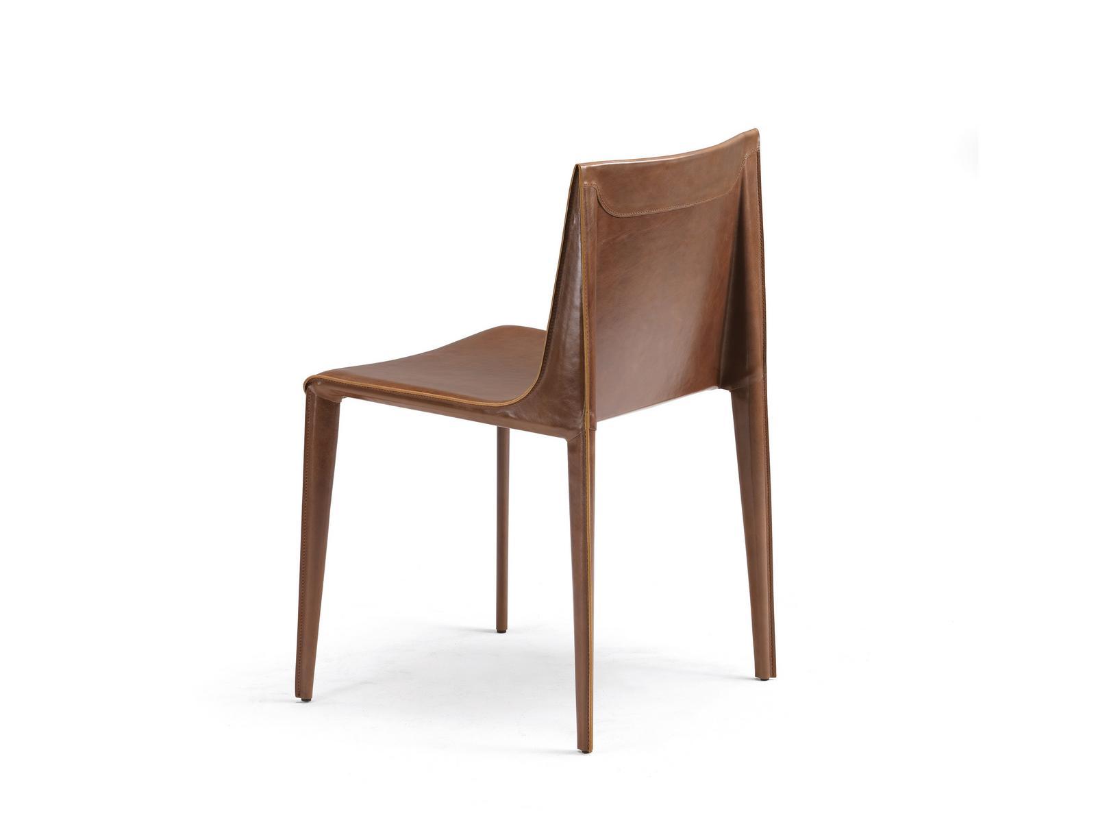 EMILY Tanned leather chair