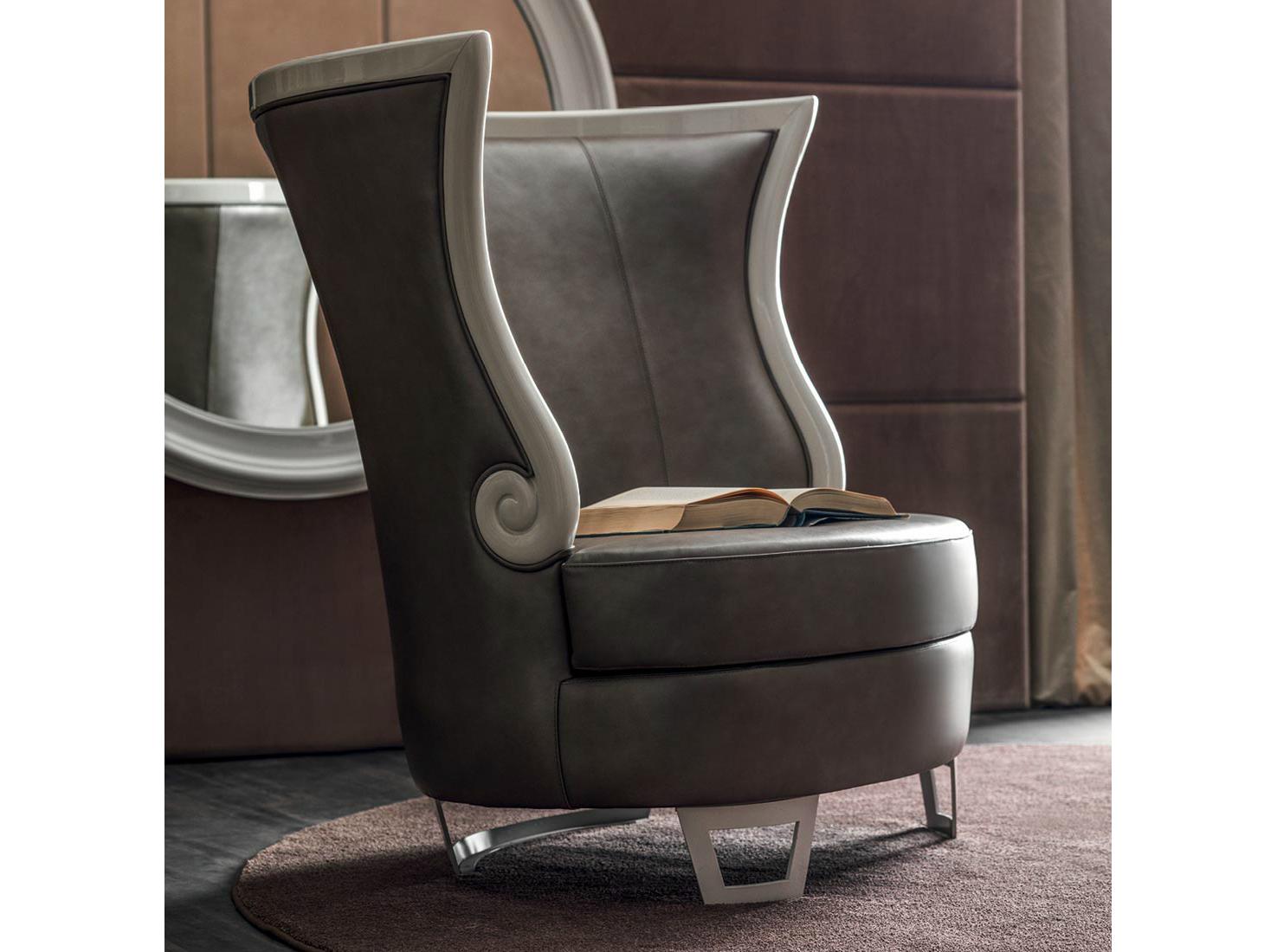 GAUDÌ Leather armchair with armrests