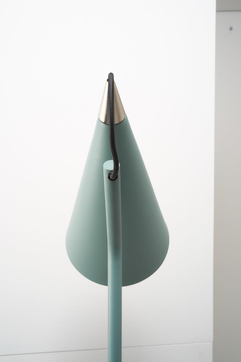 JEENA LED adjustable iron floor lamp