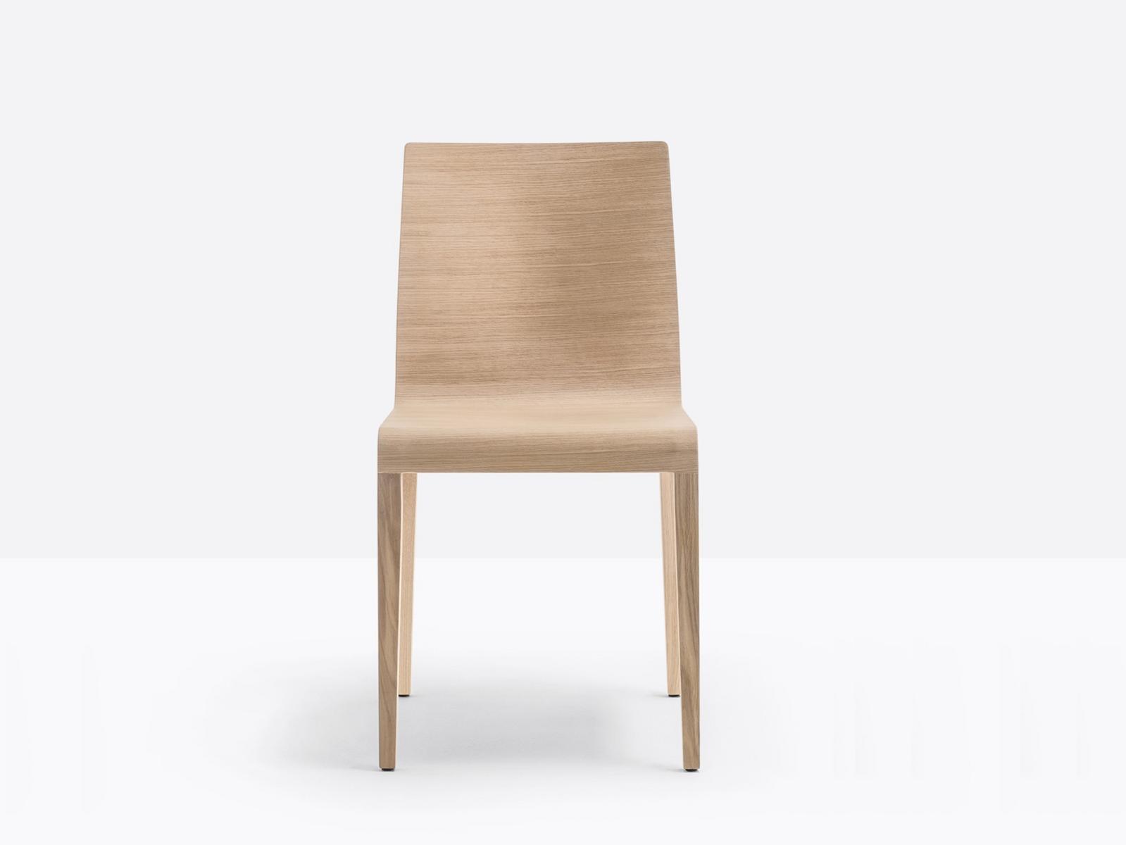 YOUNG 420 Solid wood chair