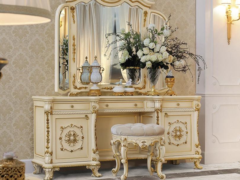 14221 Wooden dressing table