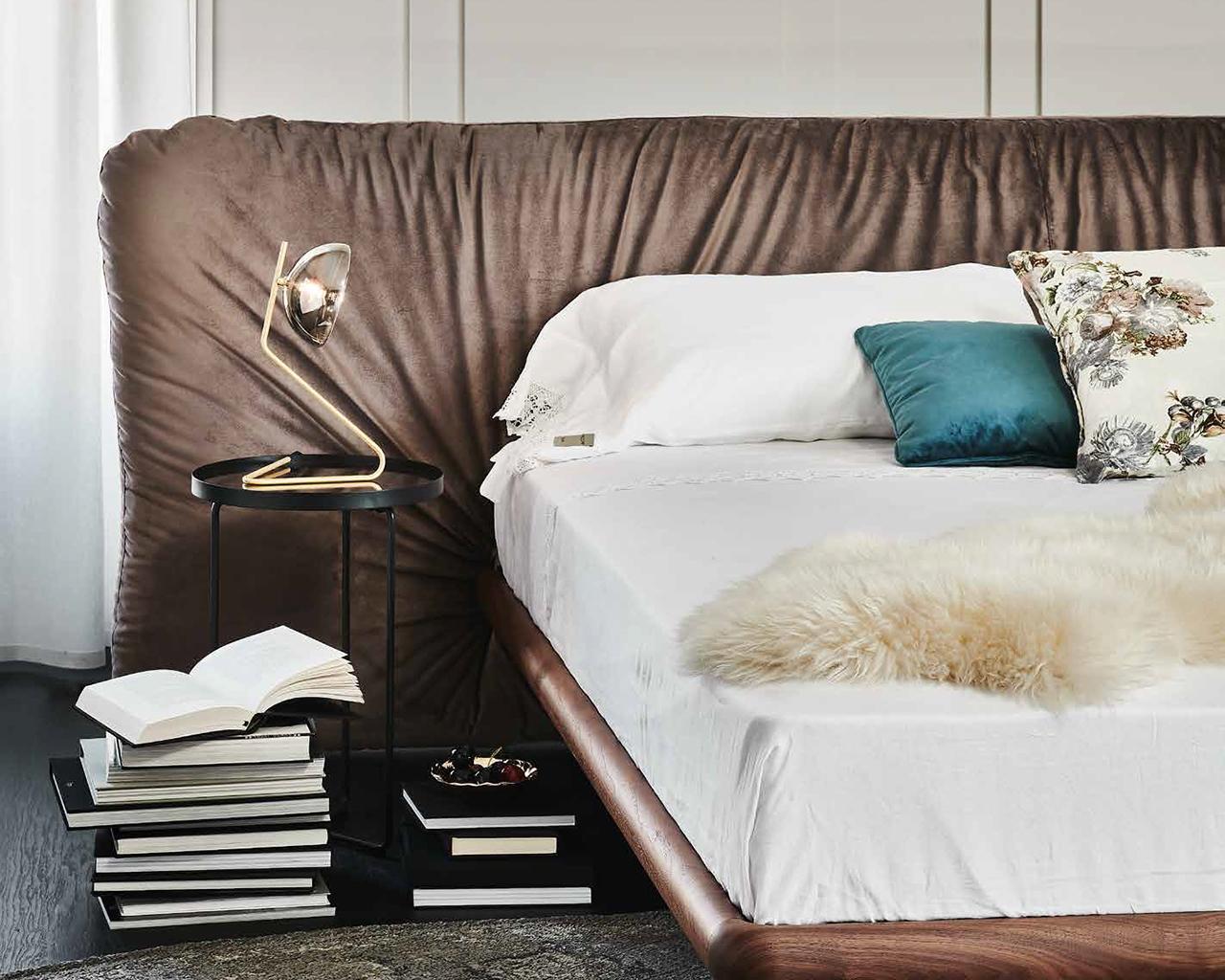 MARLON Leather bed with upholstered headboard