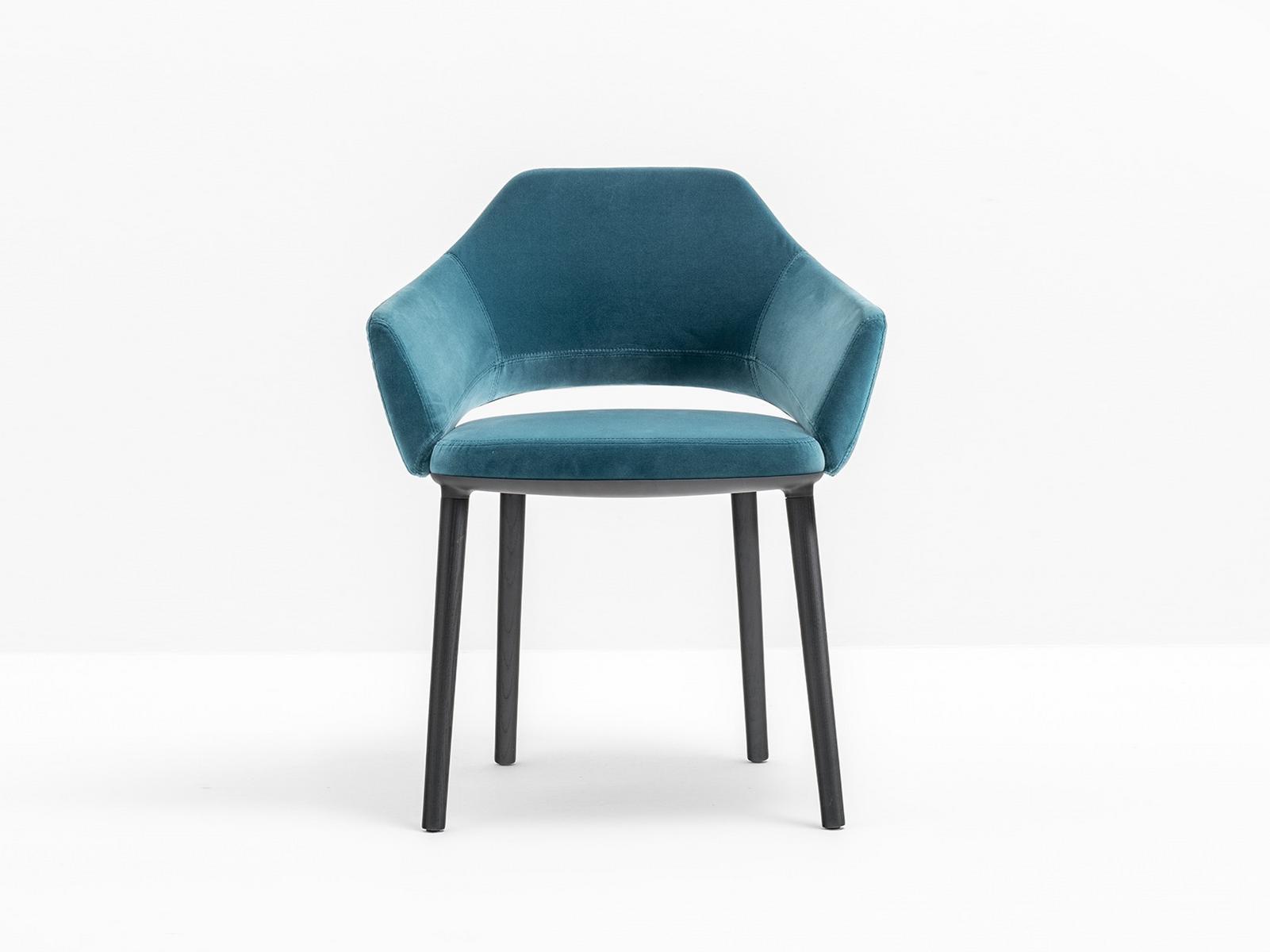 VIC 645 Upholstered fabric chair with armrests