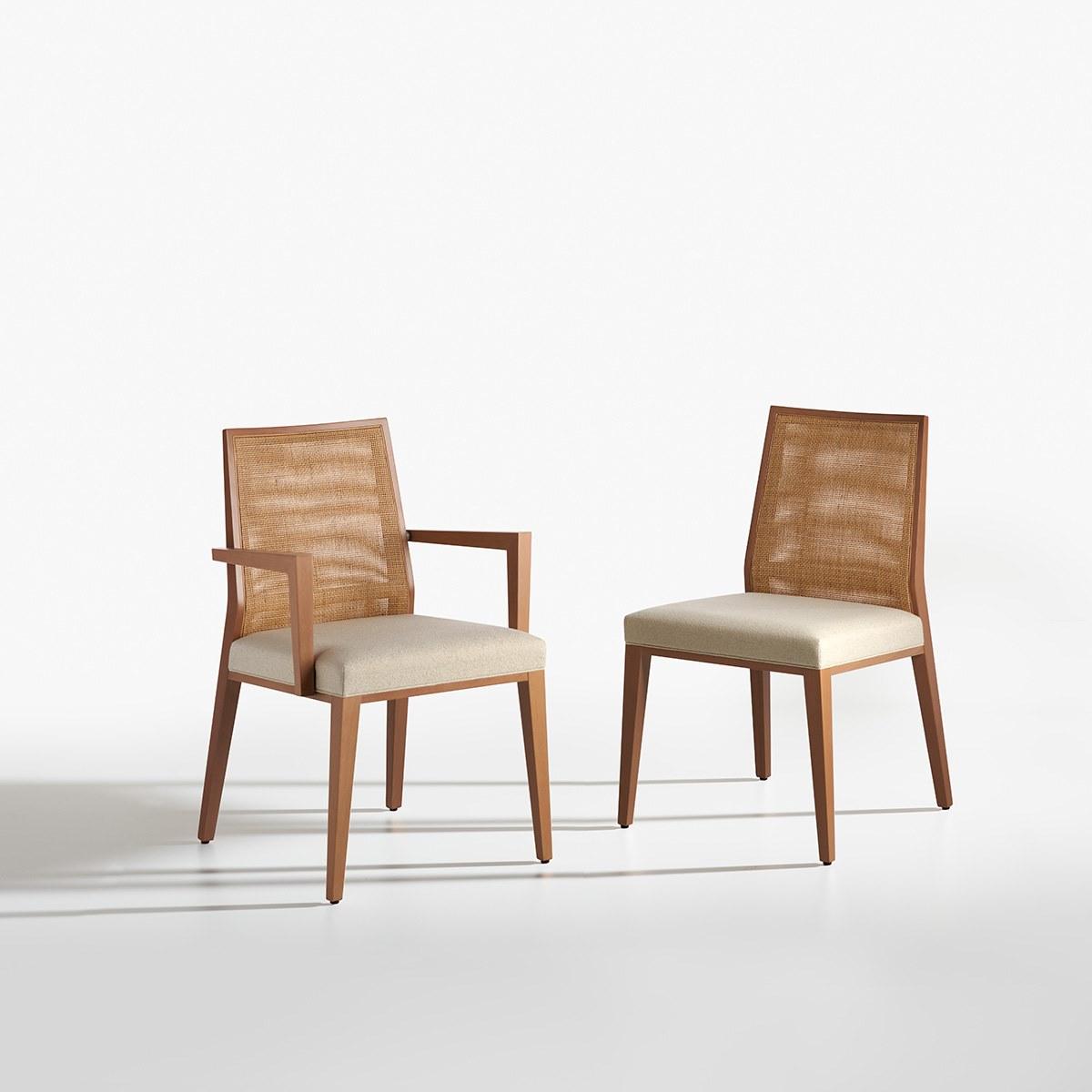 QUEEN Contemporary style beech chair