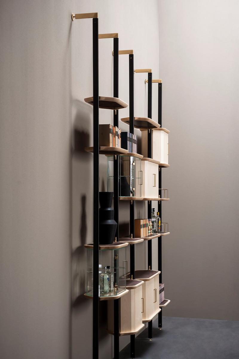 LIBELLE Wall-mounted metal bookcase