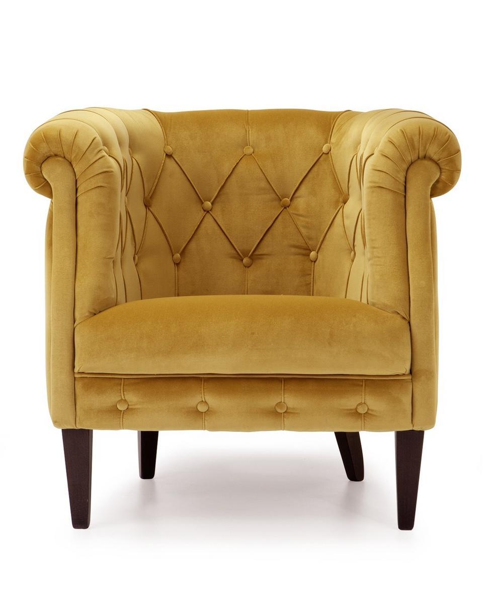 203 Tufted armchair with fire retardant padding