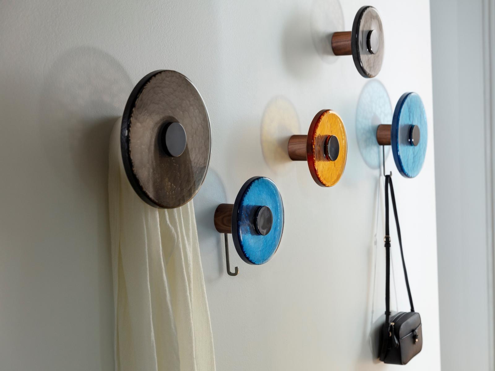 JUPITER Wall-mounted glass coat rack