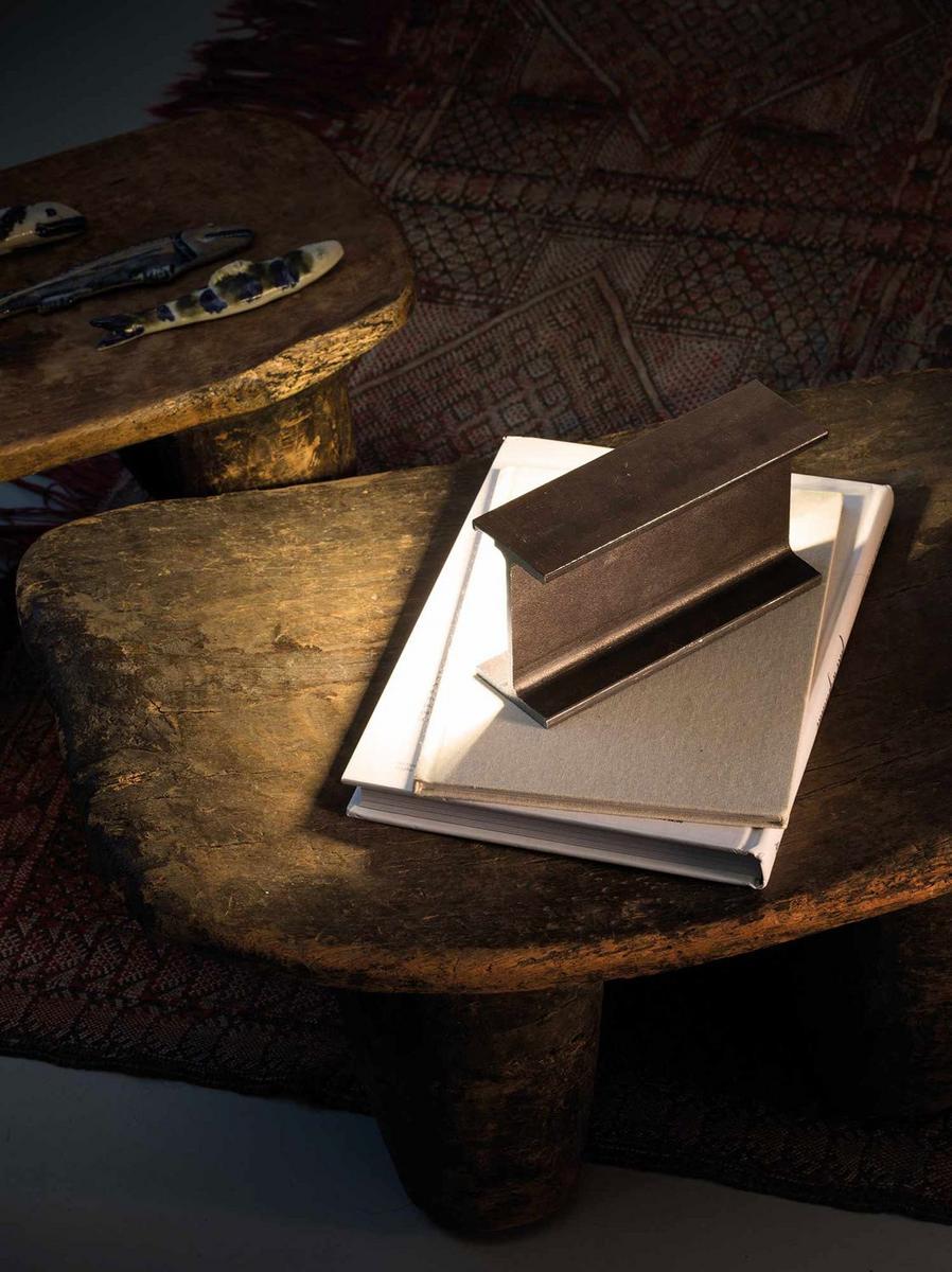 MINI MAIS PLUS QUE CELA JE NE PEUX PAS LED metal table lamp