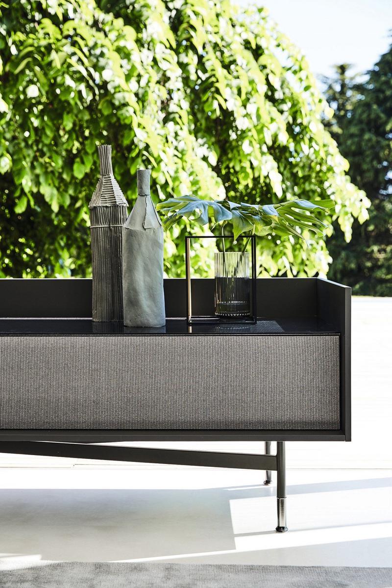 DIALOGO Wooden sideboard