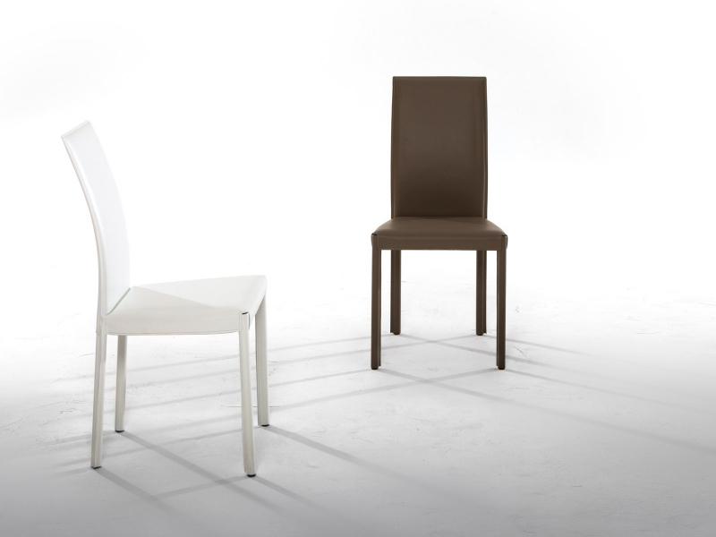 PLAZA Upholstered leather chair