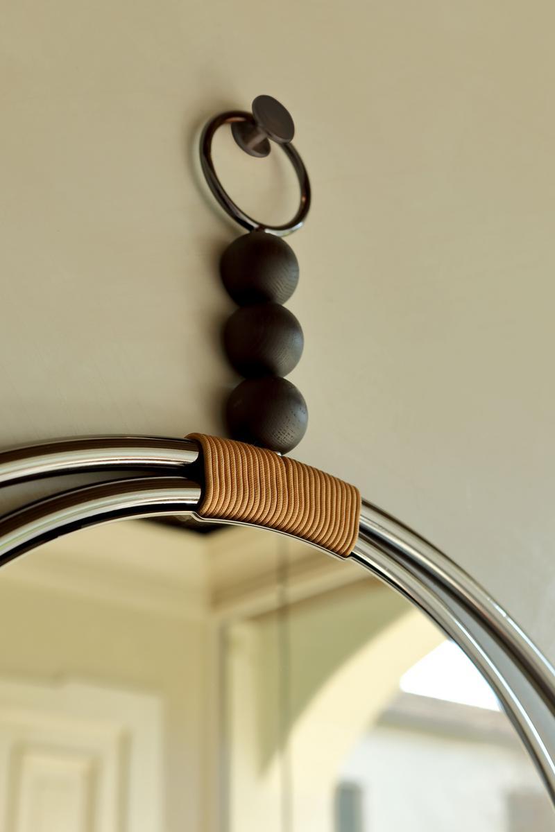 DREAMY Round wall-mounted mirror
