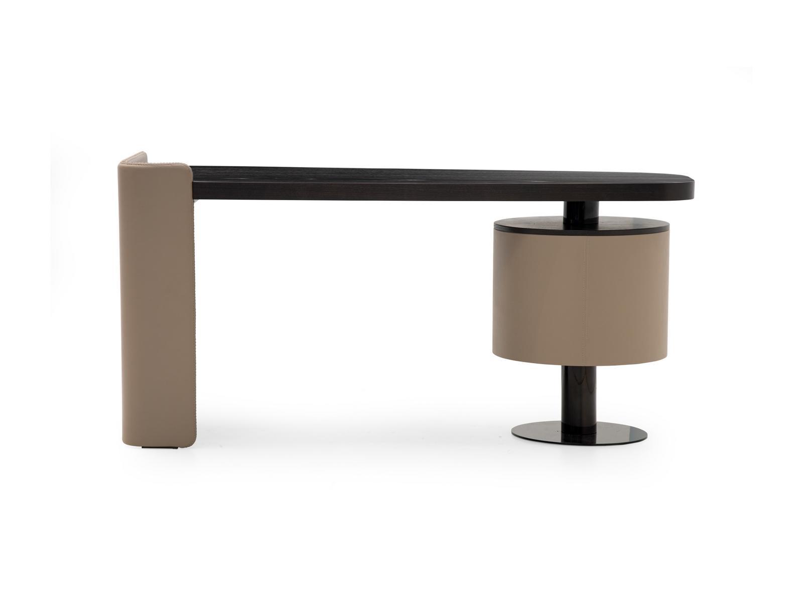 OVERSEAS Wood veneer dressing table