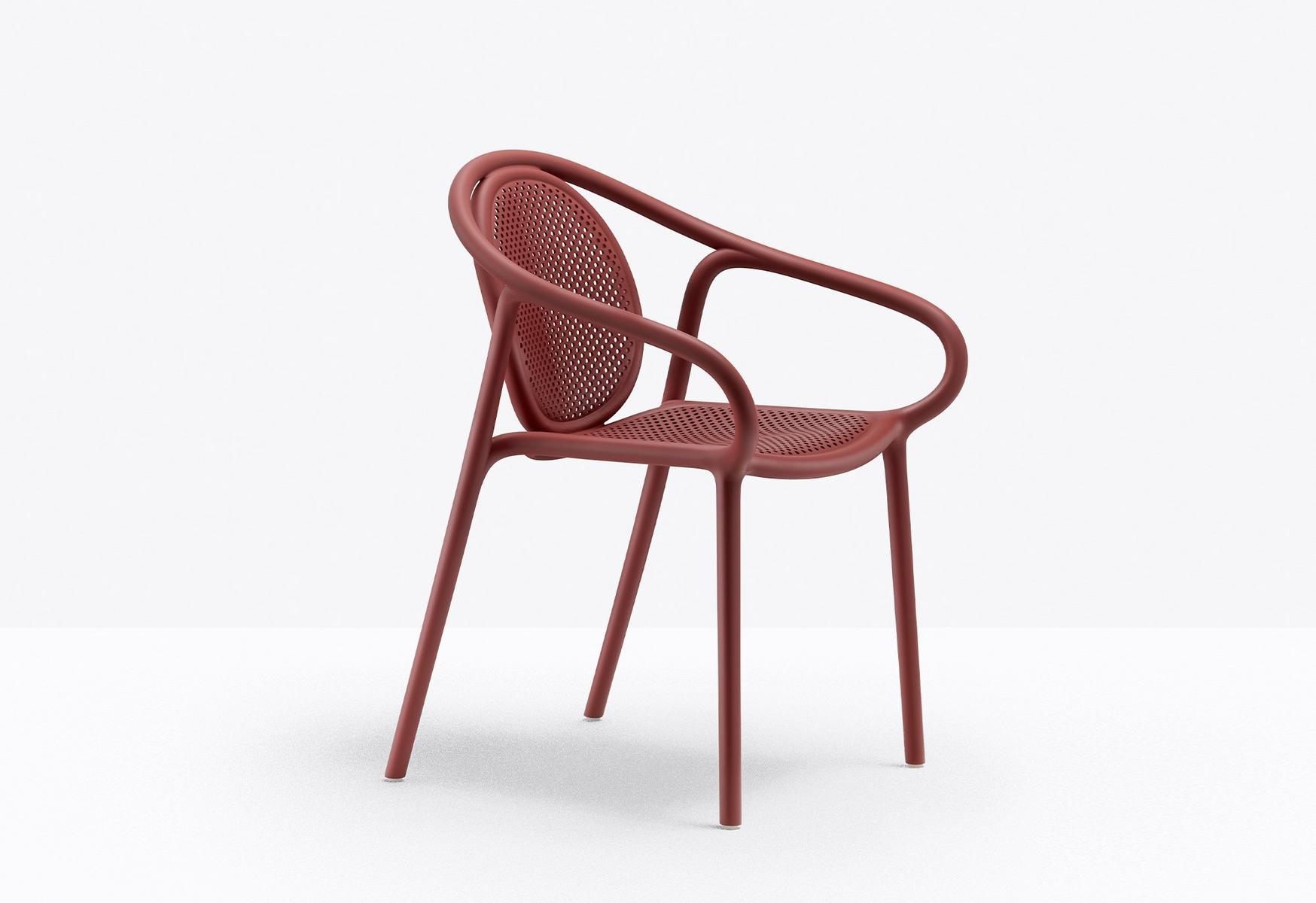 REMIND 3735 Stackable polypropylene chair with armrests