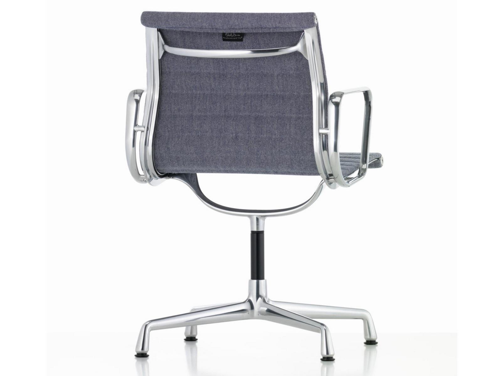 EA 104 Swivel fabric chair with 4-spoke base with armrests