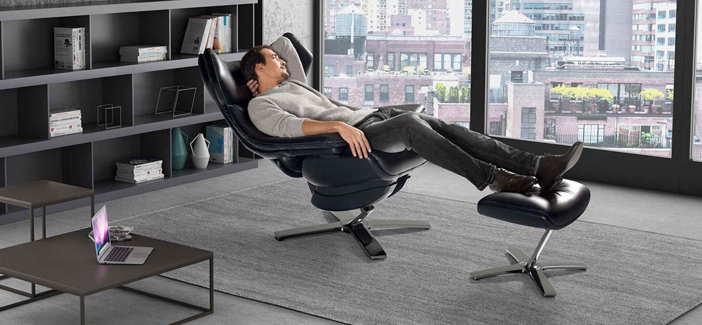 RE-VIVE WING BACK Recliner leather armchair with headrest