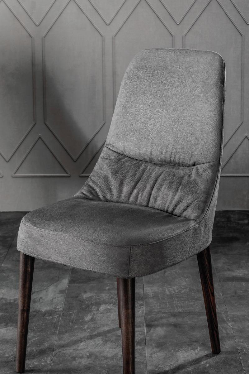 JULIETTE Upholstered chair