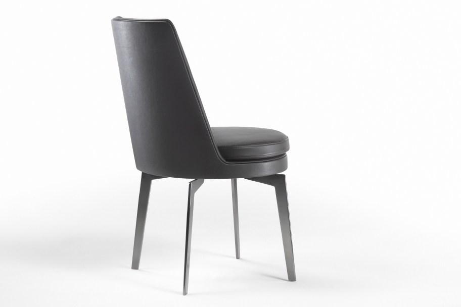 FEEL GOOD Leather chair with integrated cushion
