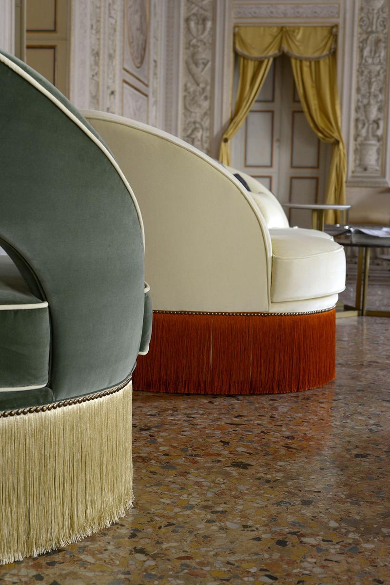 DIONE Leather sofa