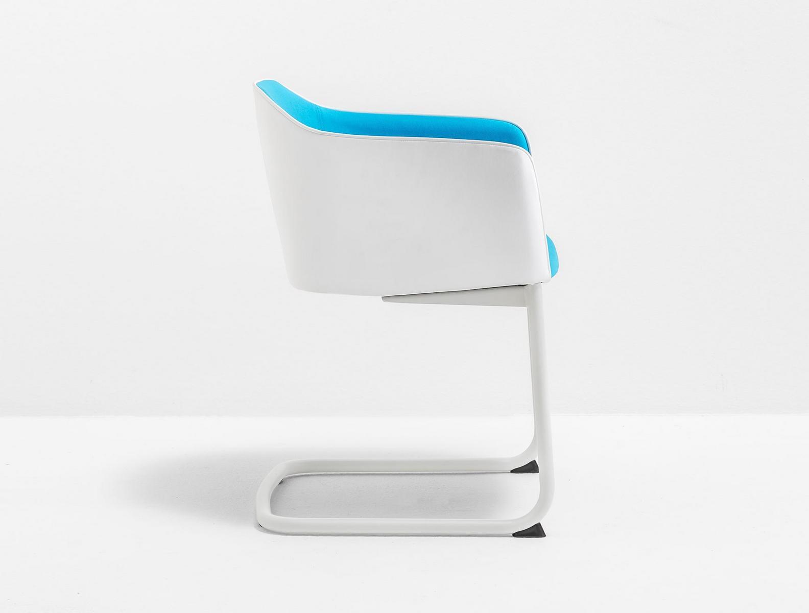LAJA CANTILEVER 882 Cantilever upholstered chair with armrests