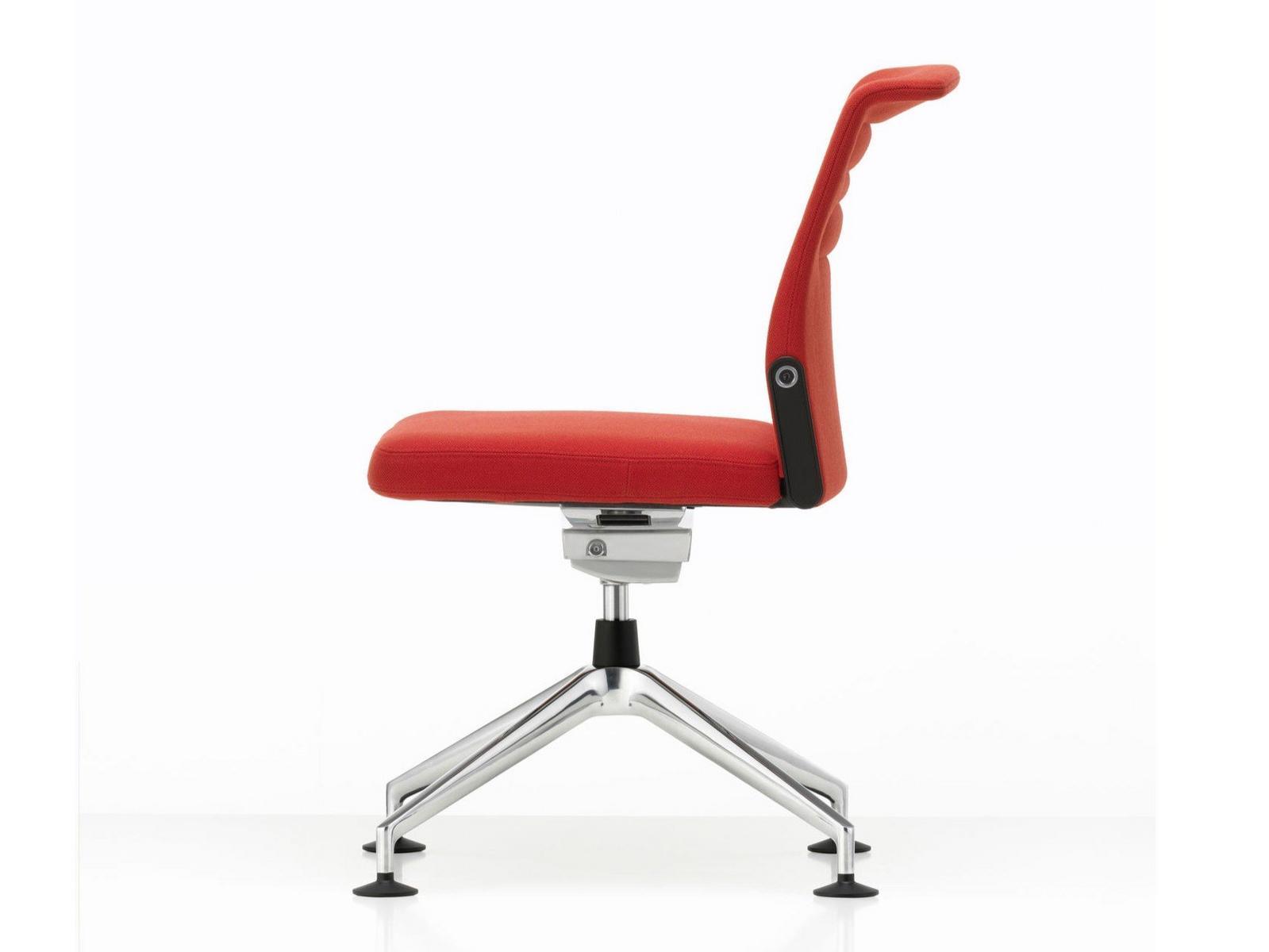 AC 5 MEET Swivel upholstered fabric office chair with 4-Spoke base