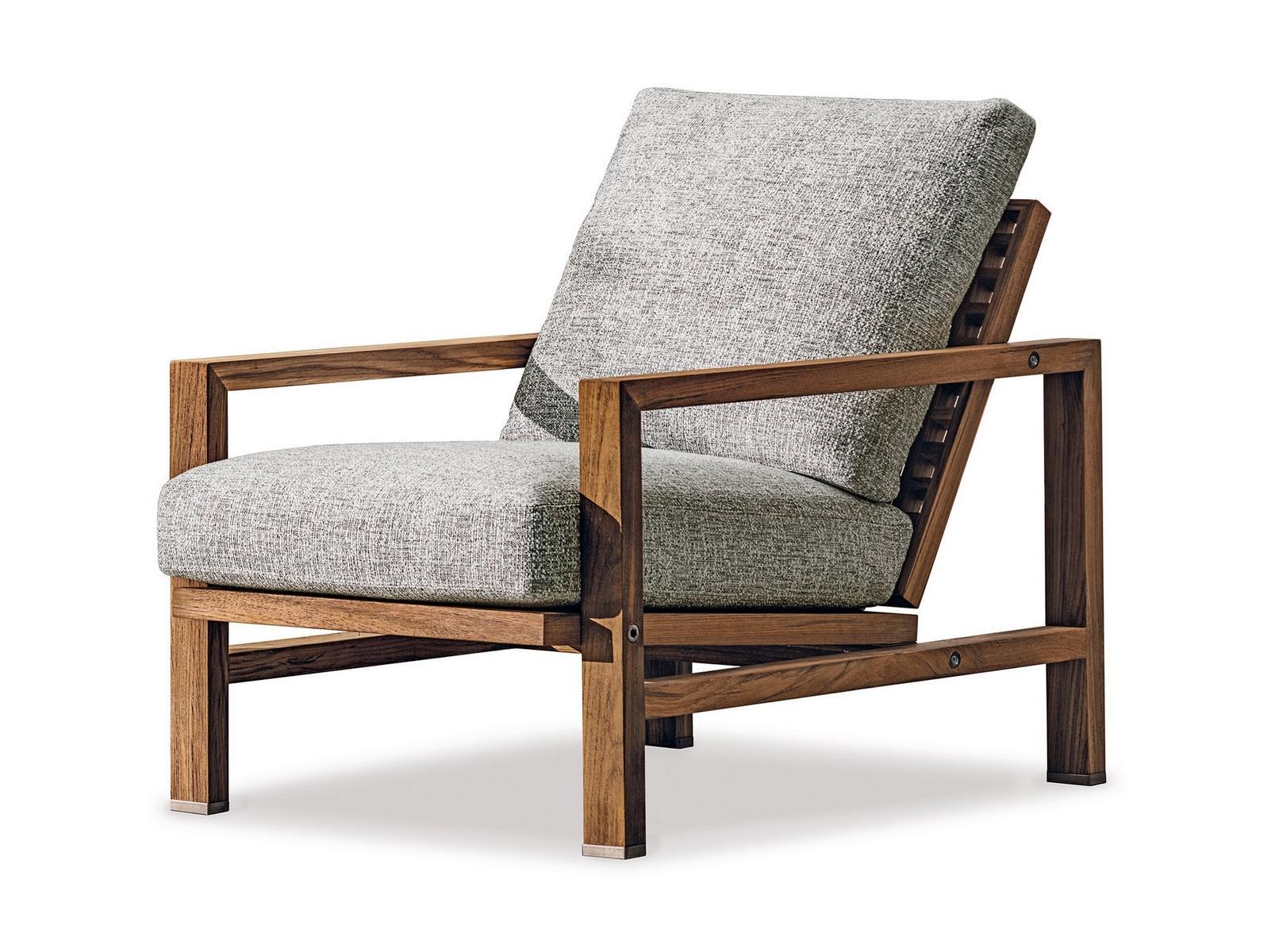 QUADRADO Teak garden armchair with armrests