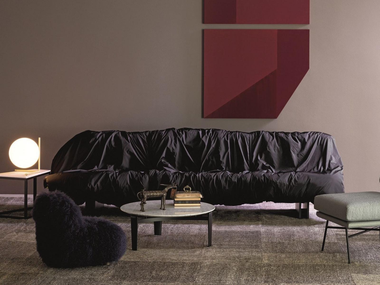 KNP Polyurethane sofa