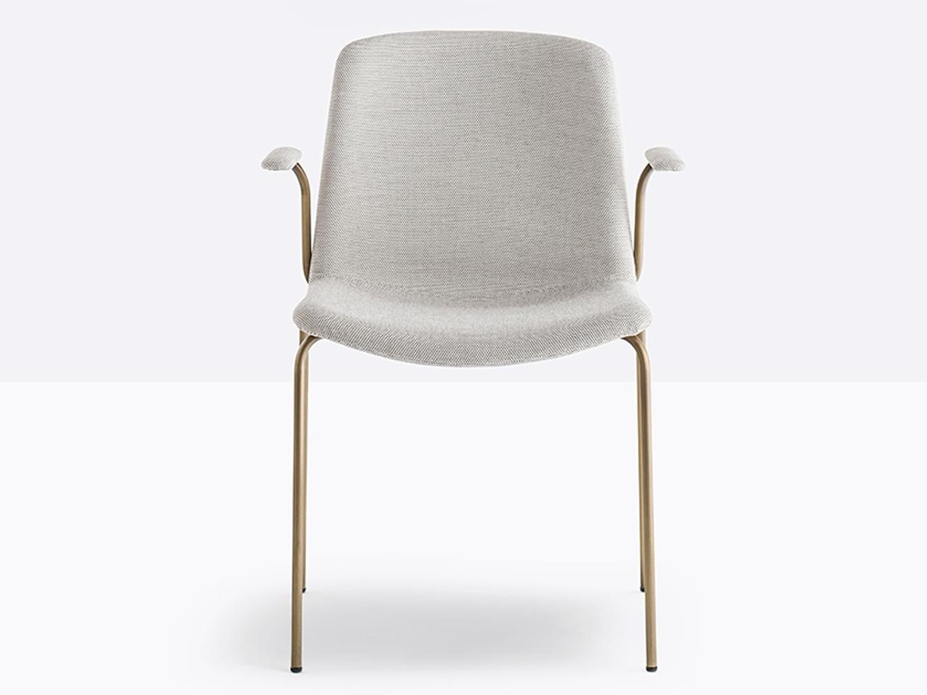 TWEET 895/2 Upholstered chair with armrests