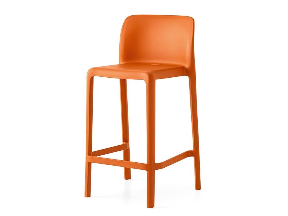 BAYO High polypropylene stool with footrest