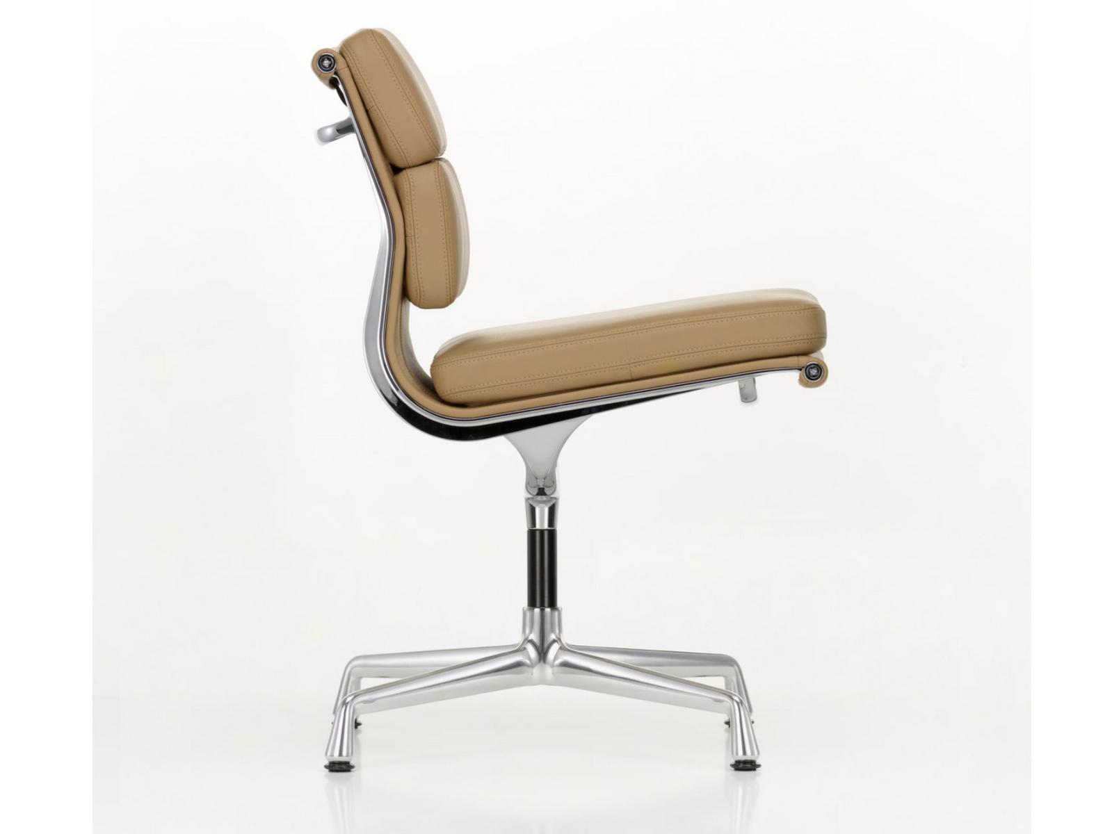 SOFT PAD EA 205 Leather chair with 4-spoke base