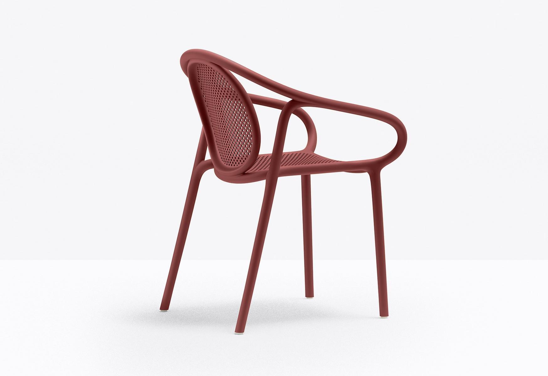 REMIND 3735 Stackable polypropylene chair with armrests