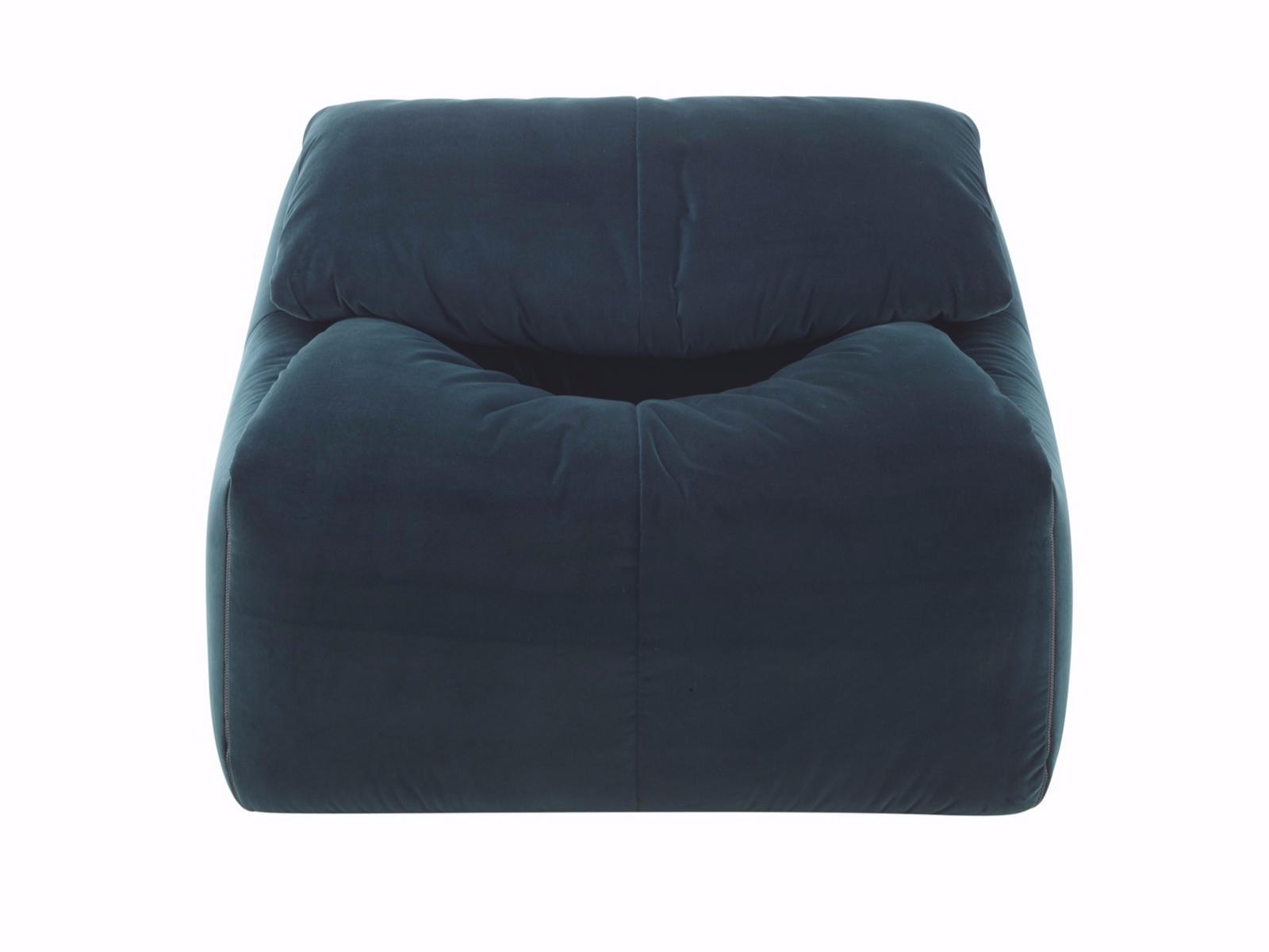 PLUMY Fabric armchair with removable cover