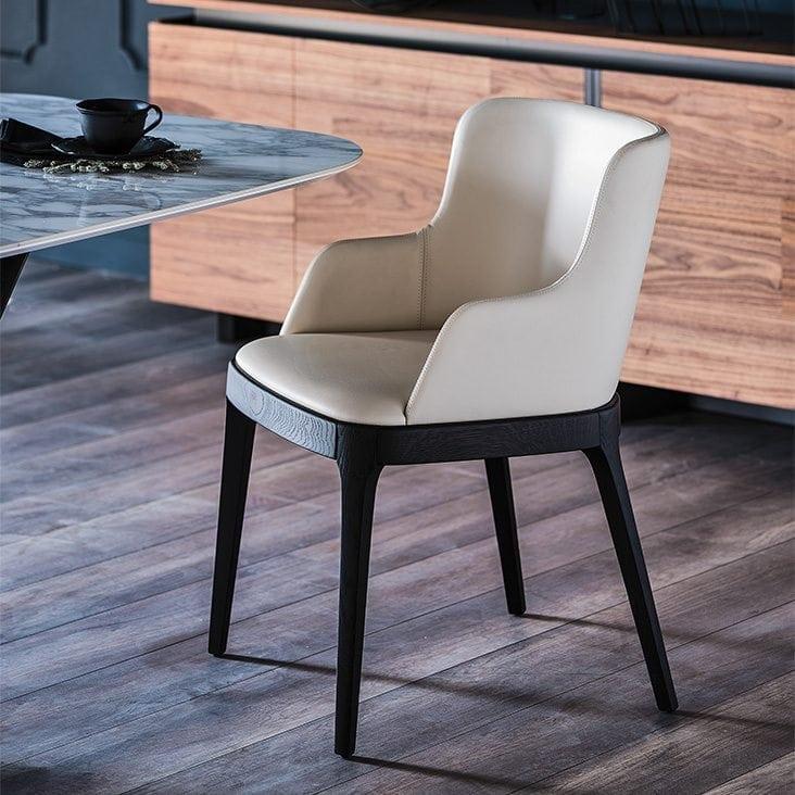 MAGDA Nabuk chair