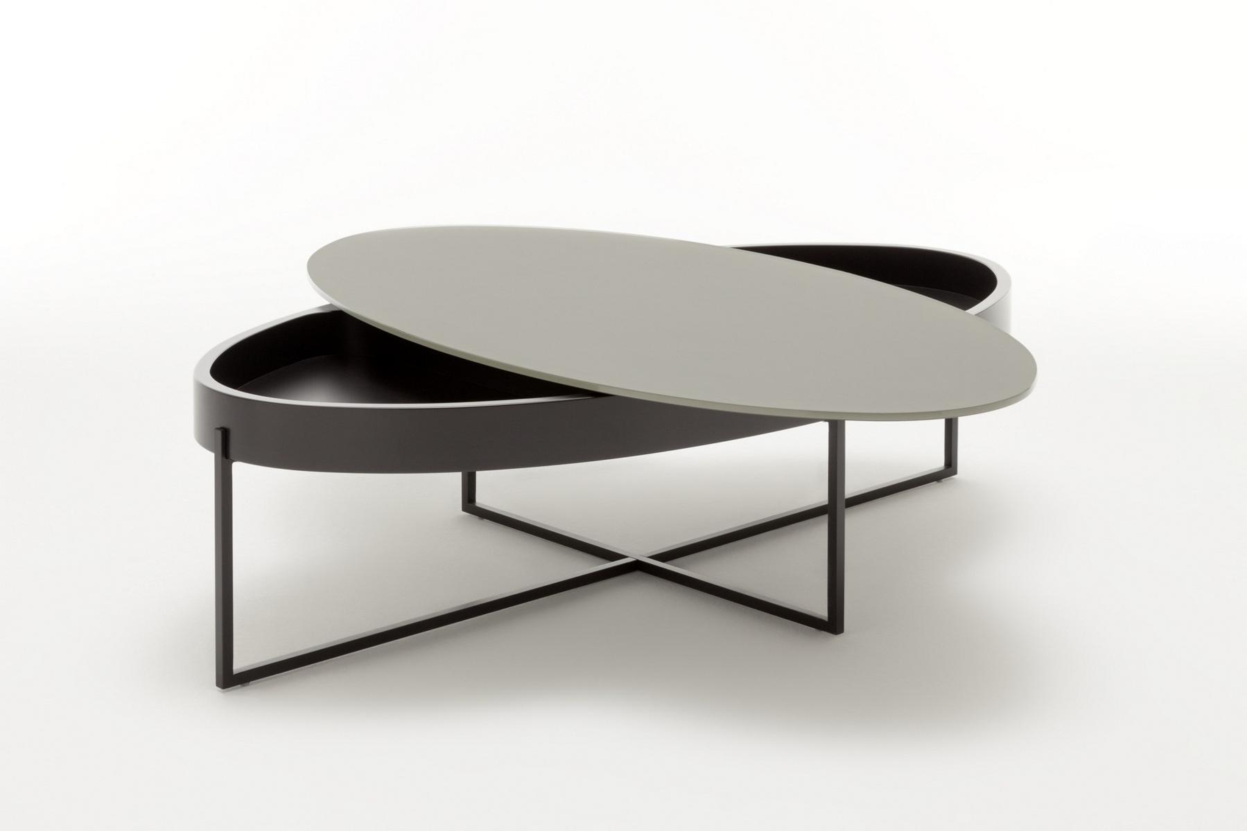 8440 Oval coffee table with storage space