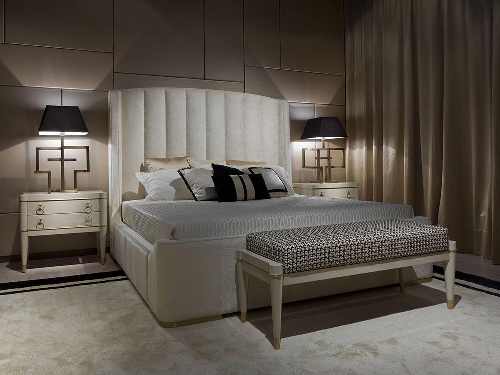 ZAFFIRO Leather bed with upholstered headboard