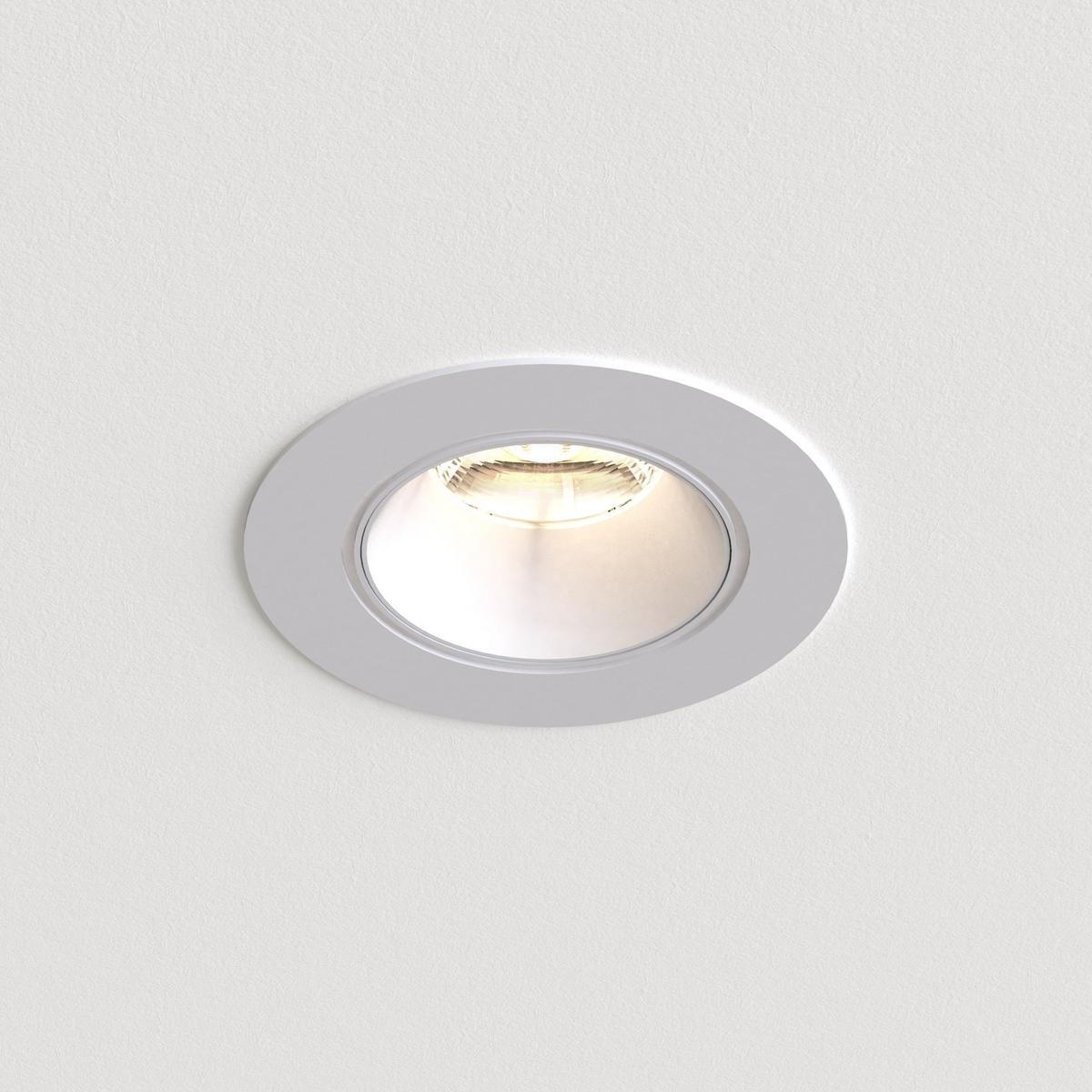 PROFORM FT ROUND LED semi-inset round aluminium spotlight