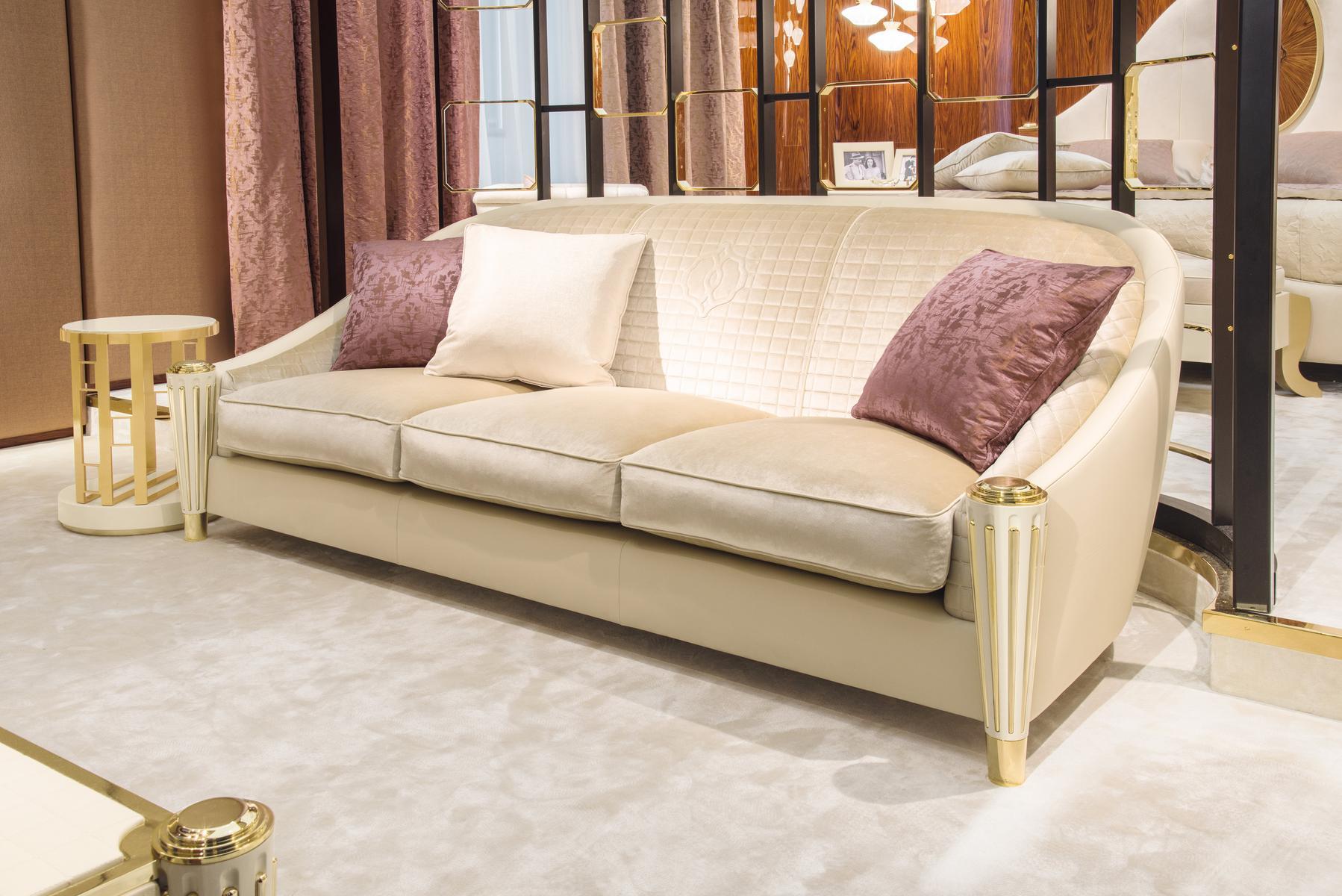 LEGEND 3 seater velvet sofa