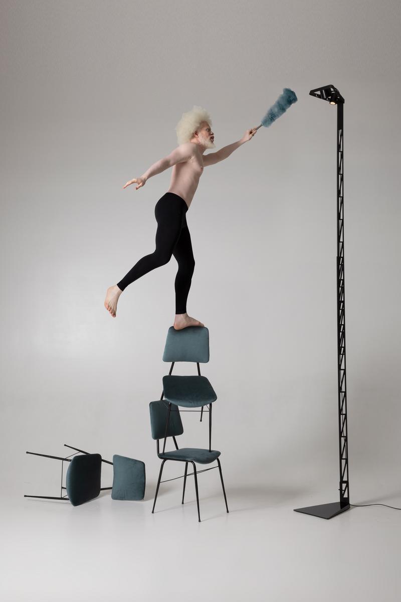 FIREMAN LED height-adjustable aluminium floor lamp